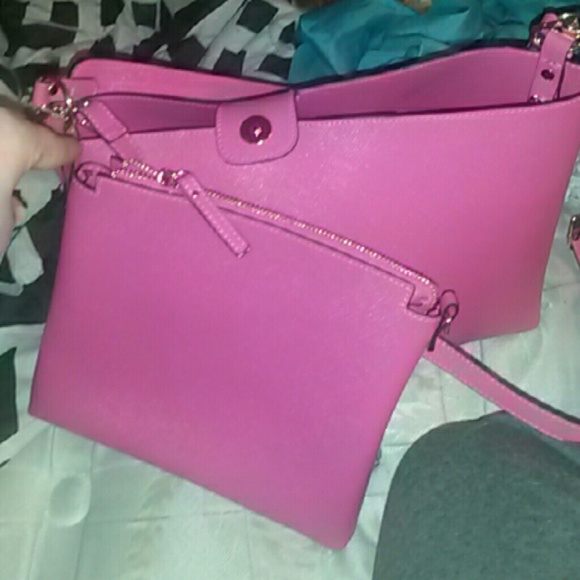 NWOT pink handbag - Picture 3 of 3